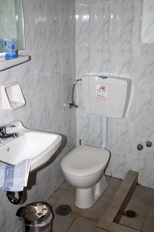 Studios Marfo Батси Номер фото